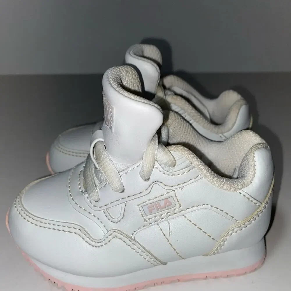 Fila girls sneaker